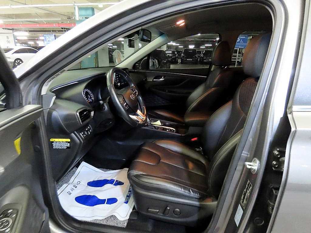 HYUNDAI Santa Fe - Vista 6