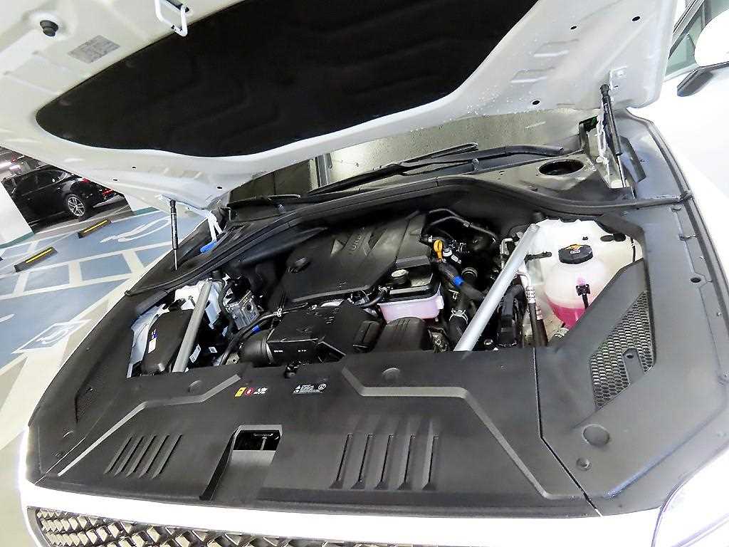 Genesis GV70 2024 Blanco - Importación desde Corea - HF Imports Iquique - Foto 19