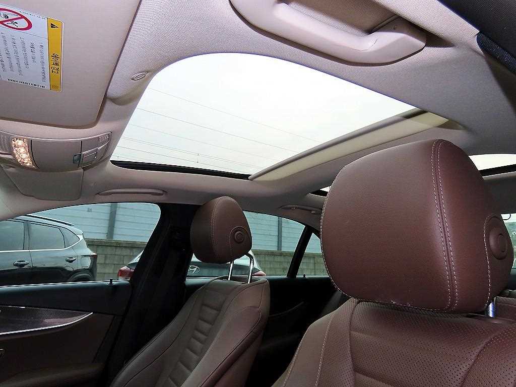 Mercedes Benz E class 2020 Negro - Importación desde Corea - HF Imports Iquique - Foto 16