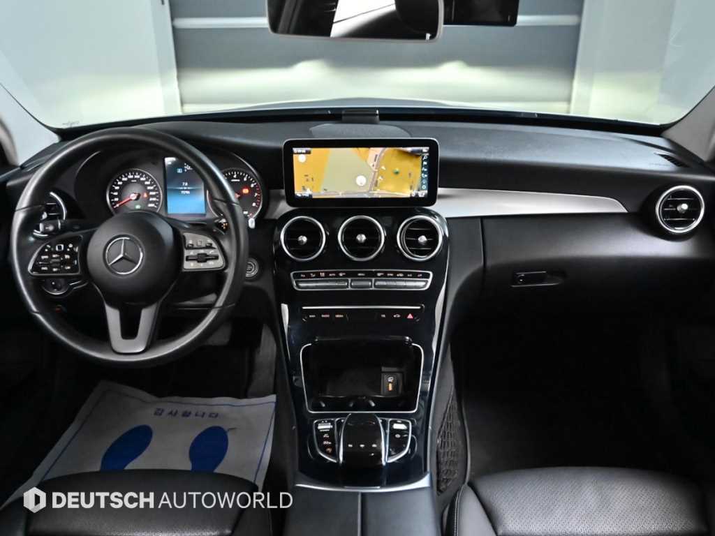 Mercedes Benz C Class - Vista 7