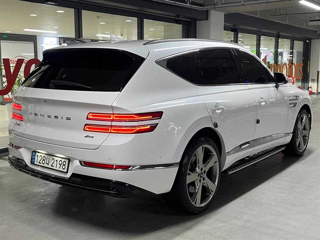 Genesis GV80 - Vista 4