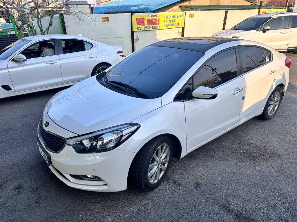 KIA K3 - Vista 2