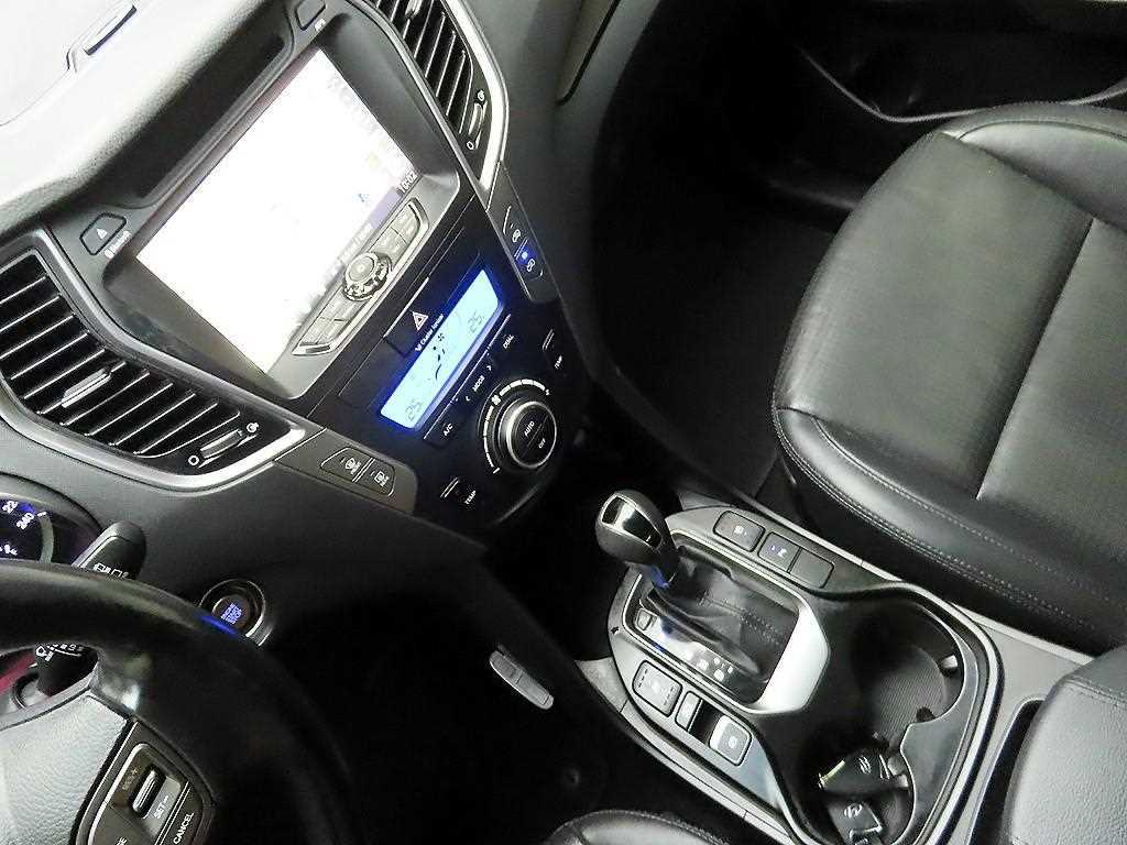 HYUNDAI Santa Fe 2013 the color of pearl - Importación desde Corea - HF Imports Iquique - Foto 17