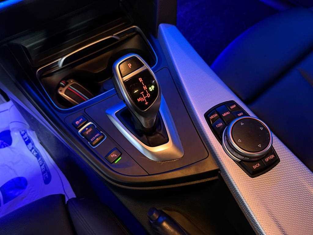 BMW 3 series - Vista 11