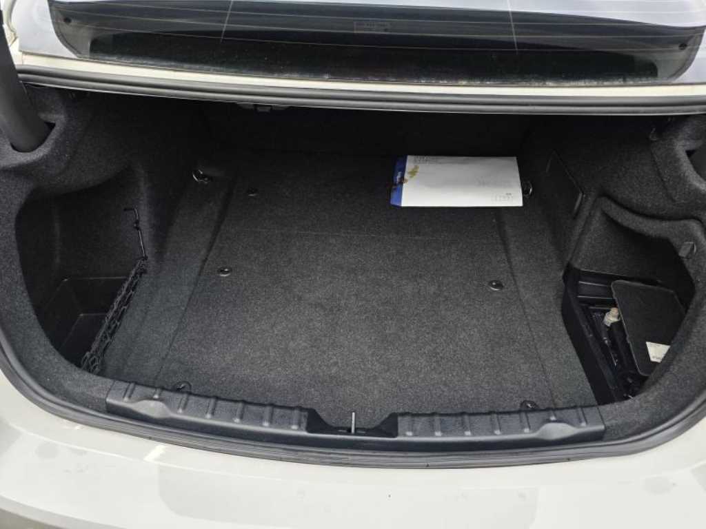 BMW 3 series - Vista 4