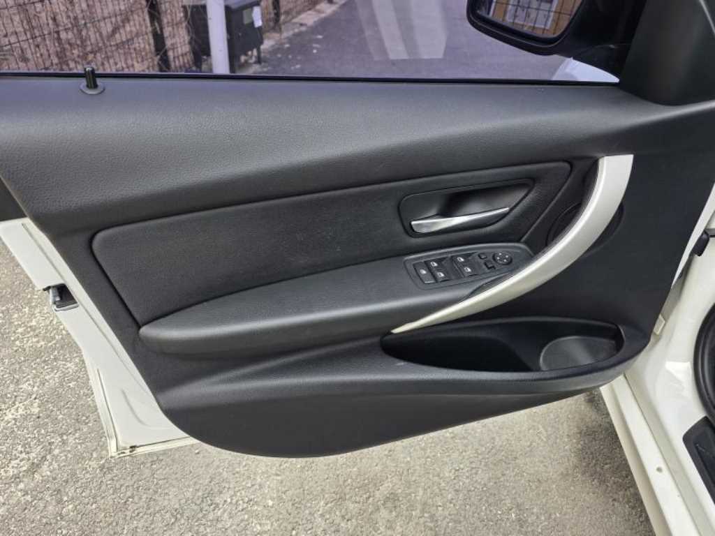 BMW 3 series - Vista 9