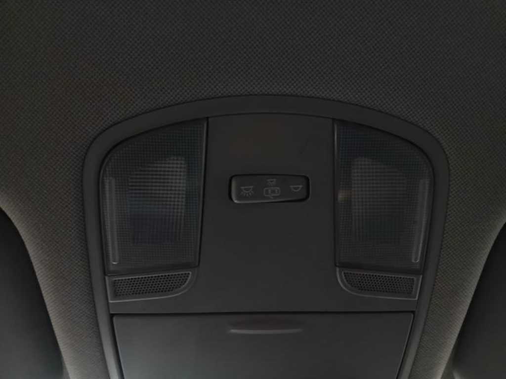 HYUNDAI Avante 2018 Blanco - Importación desde Corea - HF Imports Iquique - Foto 17