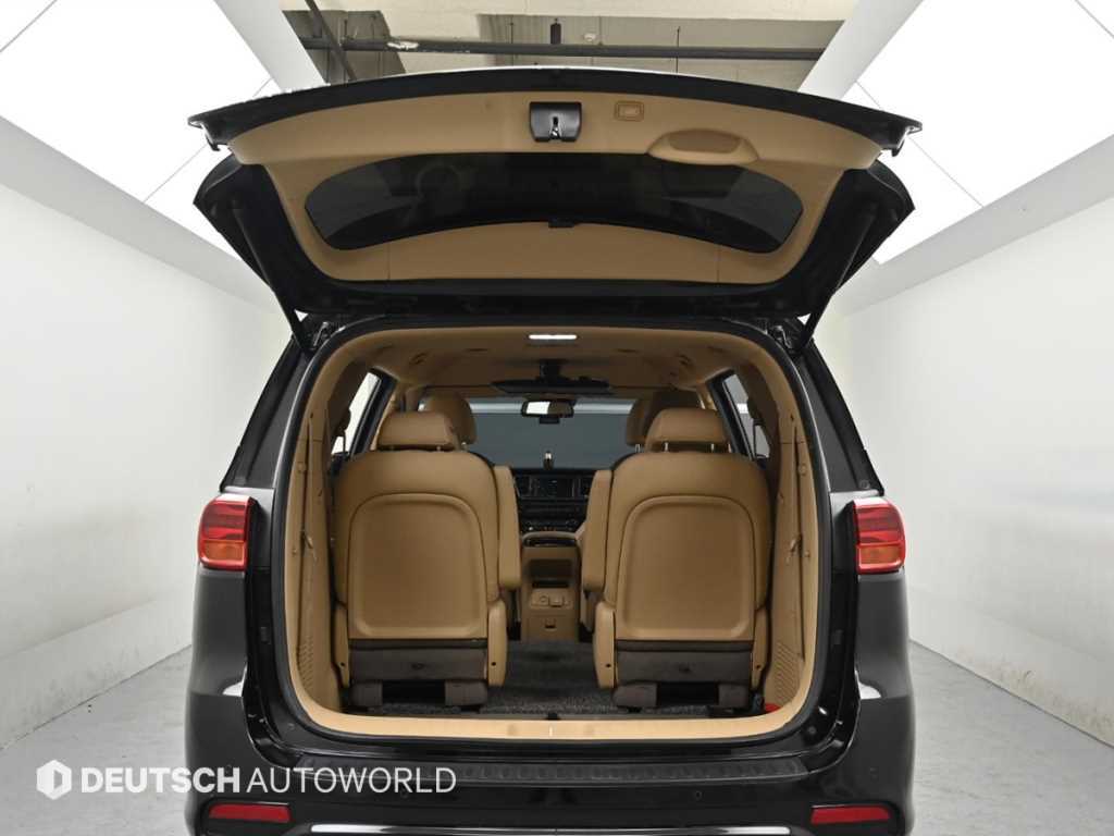 KIA Carnival 2019 Negro - Importación desde Corea - HF Imports Iquique - Foto 19