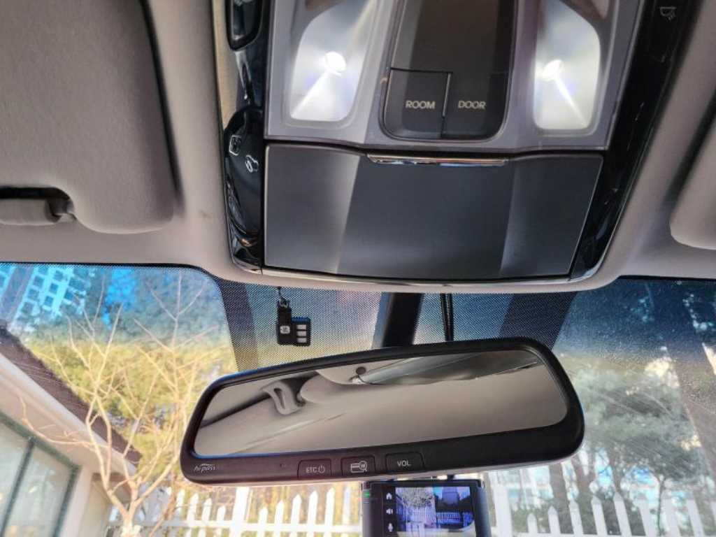 HYUNDAI Grandeur - Vista 9