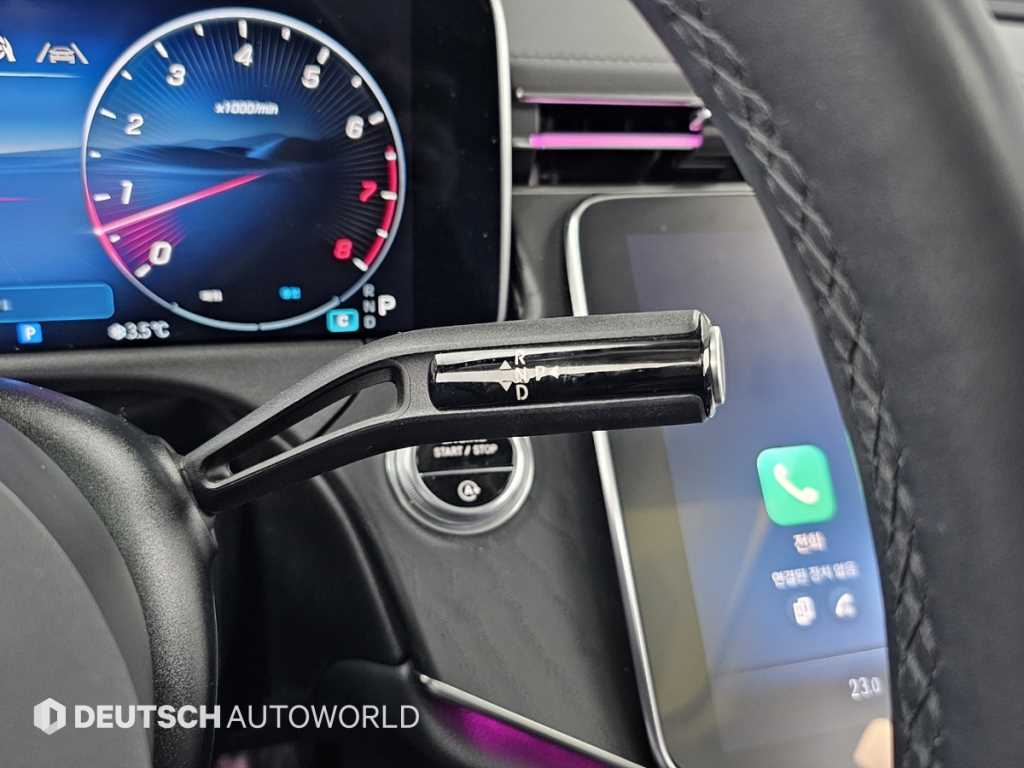 Mercedes Benz E class - Vista 9