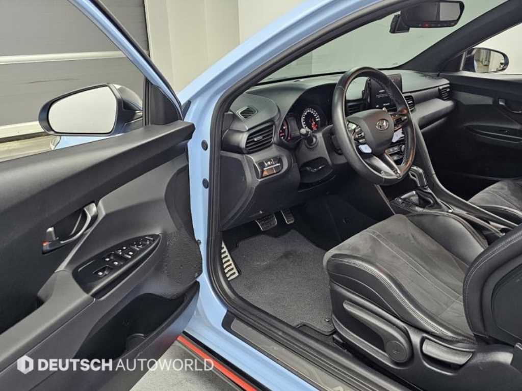 HYUNDAI Veloster - Vista 11
