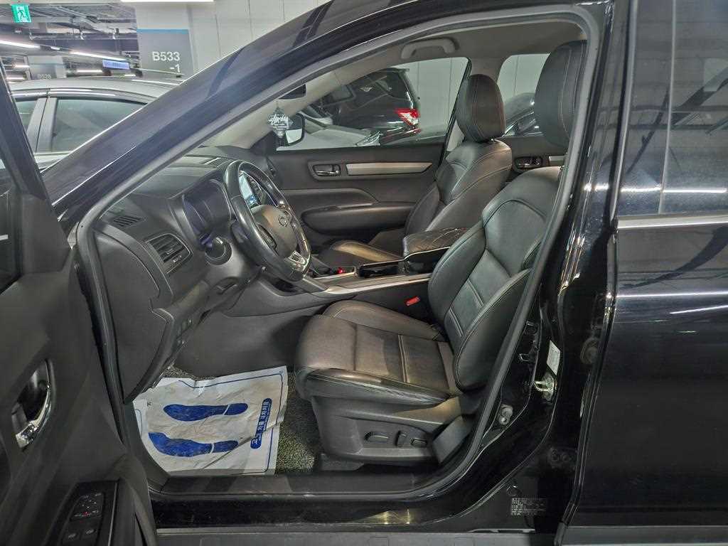 SAMSUNG QM6 - Vista 9