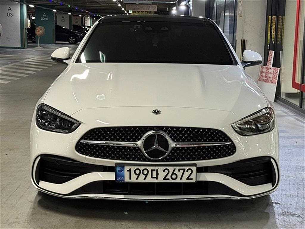 Mercedes Benz C Class - Vista 3