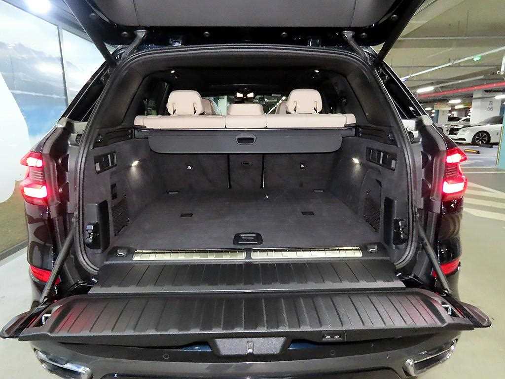 BMW X5 2021 Negro - Importación desde Corea - HF Imports Iquique - Foto 17