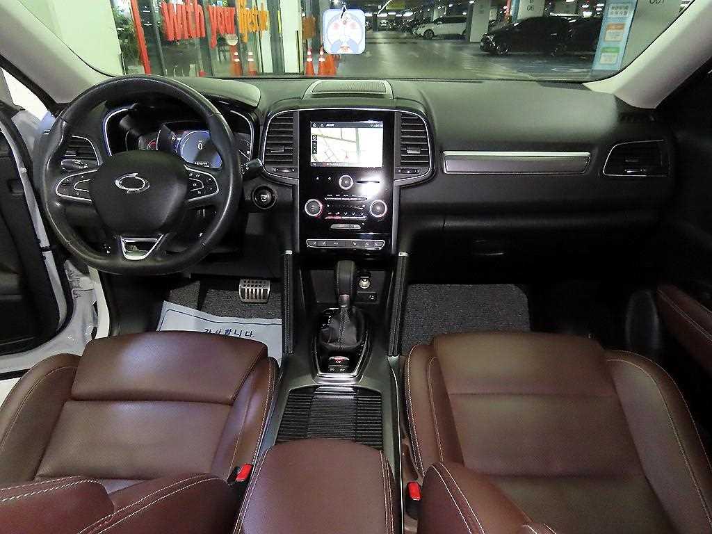 SAMSUNG QM6 - Vista 10