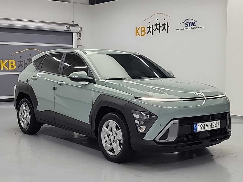 HYUNDAI Kona - Vista 4
