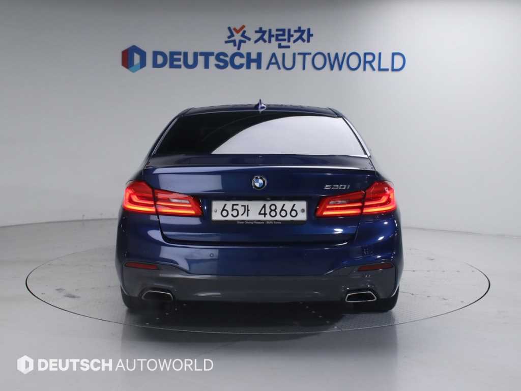 BMW 5 Series - Vista 4