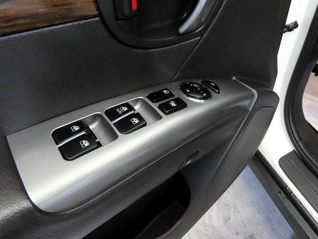 HYUNDAI Santa Fe 2010 Blanco - Importación desde Corea - HF Imports Iquique - Foto 13