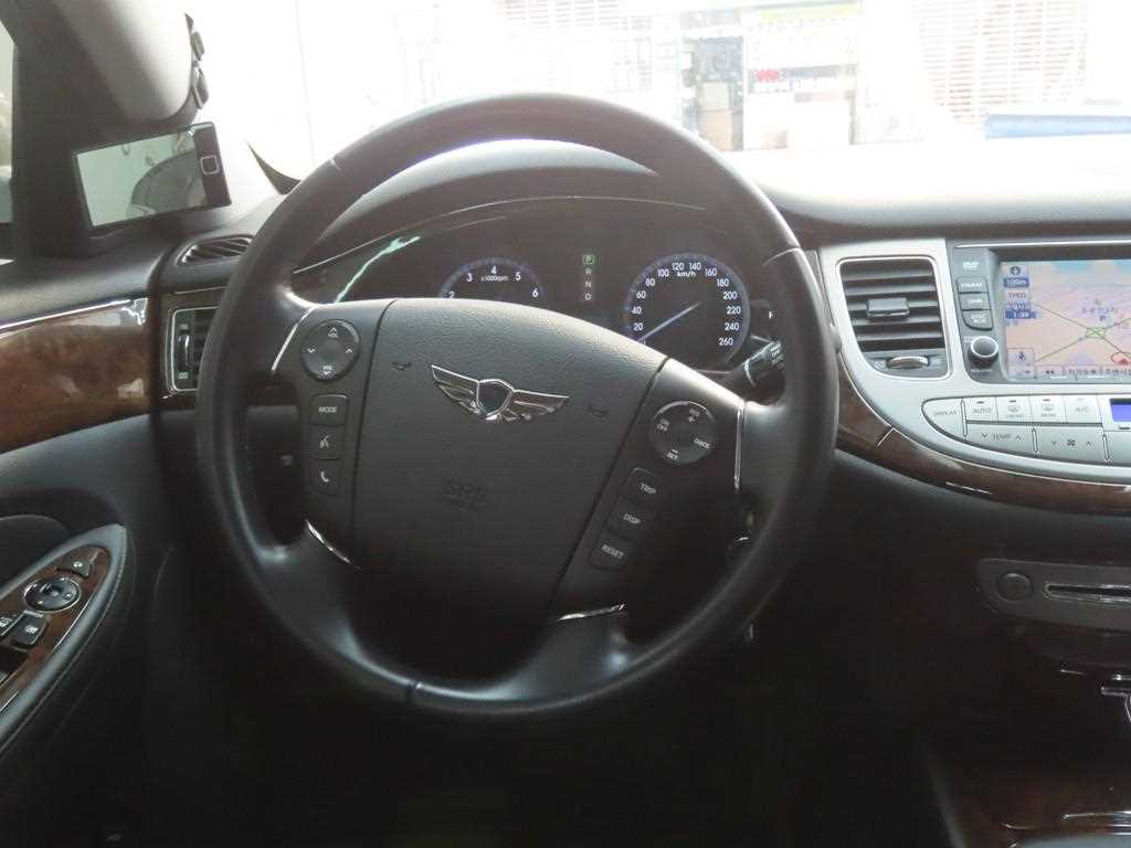 HYUNDAI Genesis 2011 Gris - Importación desde Corea - HF Imports Iquique - Foto 18