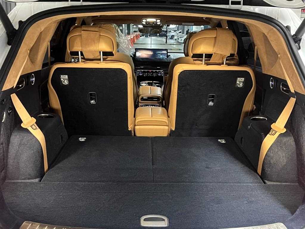 Genesis GV80 - Vista 6