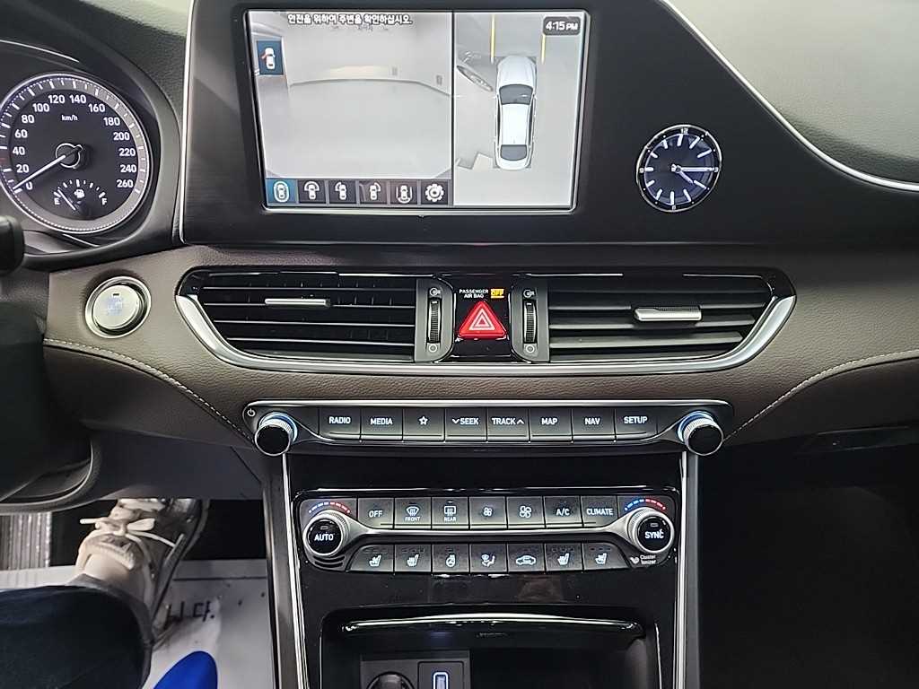 HYUNDAI Grandeur - Vista 10