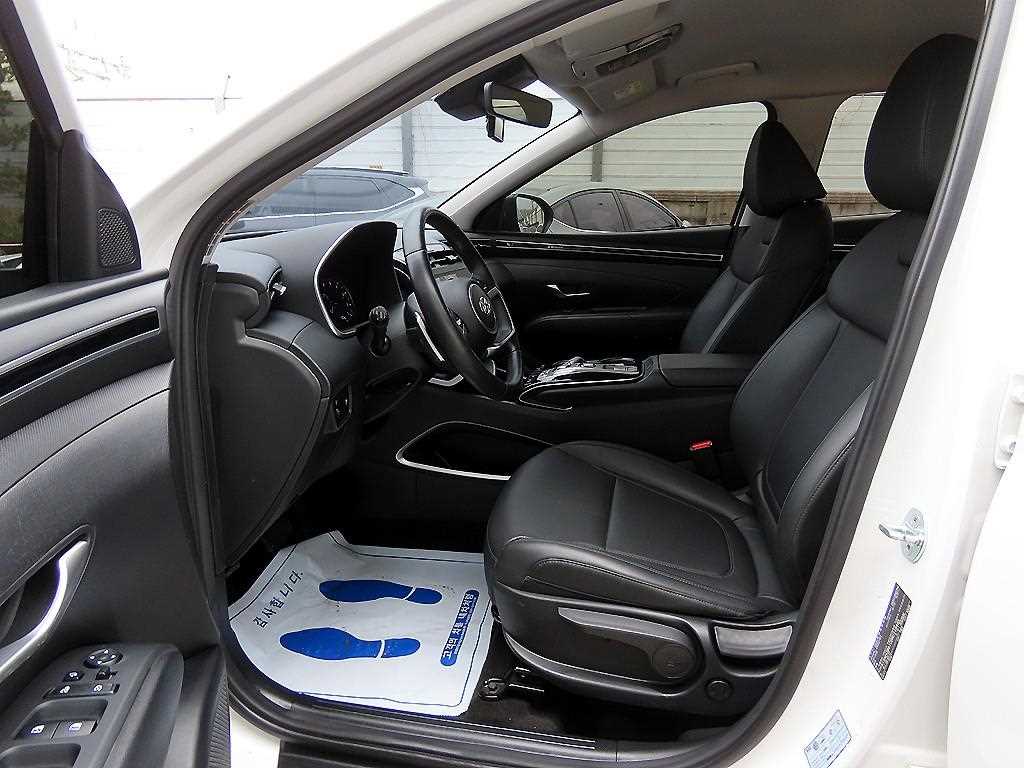 HYUNDAI Tucson - Vista 5