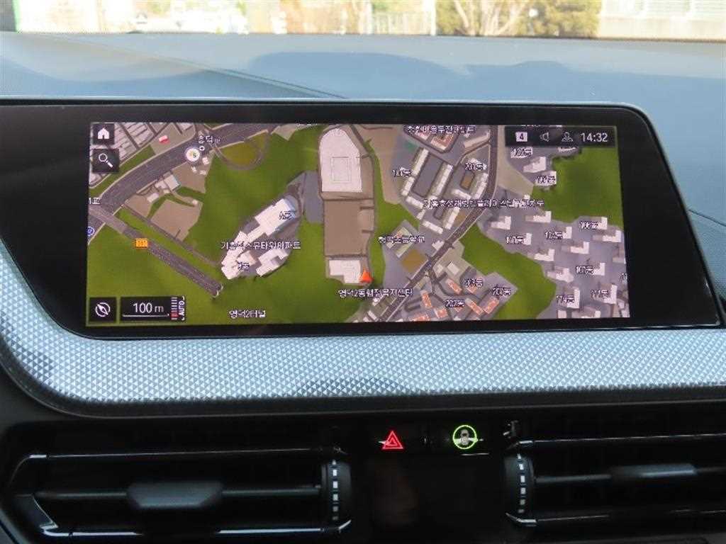 BMW 1 series - Vista 8