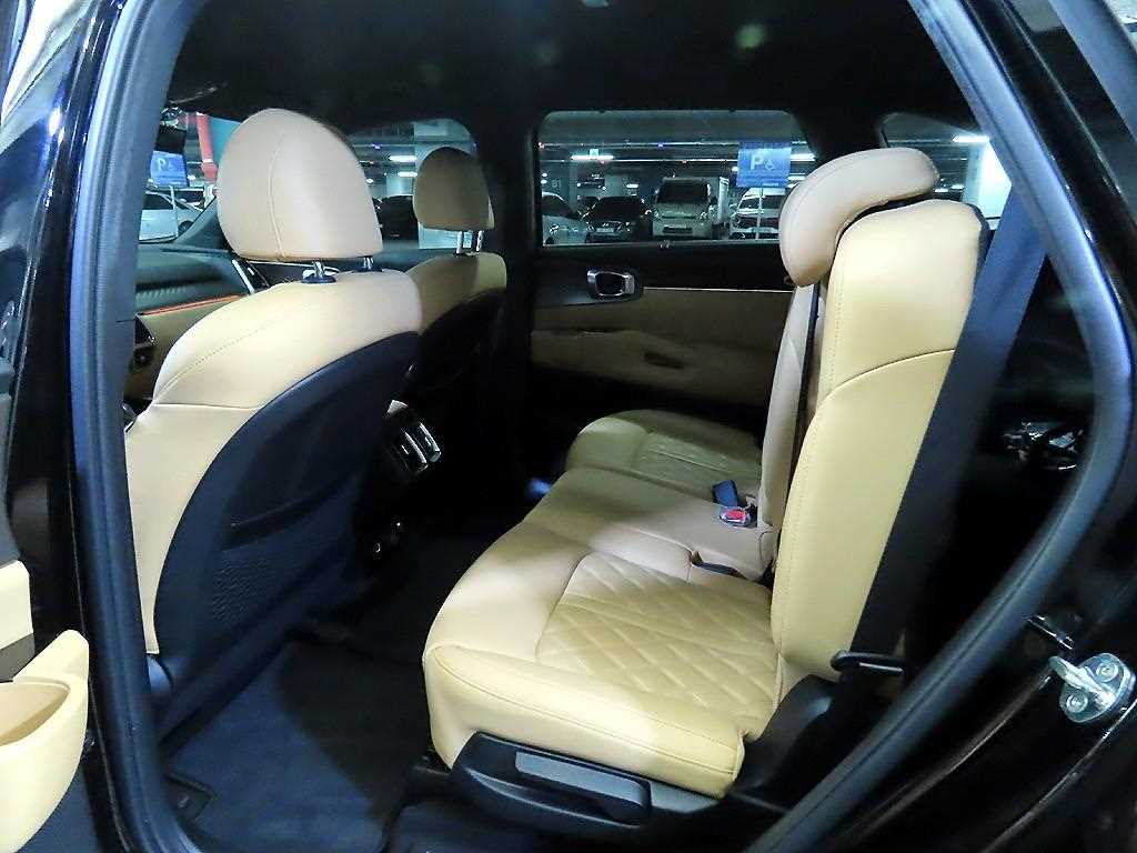 KIA Sorento - Vista 7