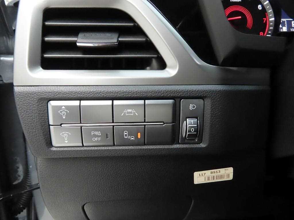 Ssangyong Korando - Vista 11