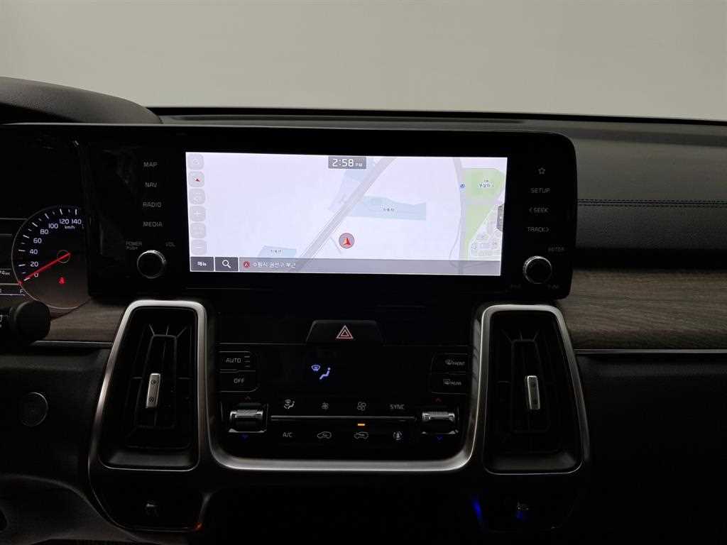 KIA Sorento - Vista 9