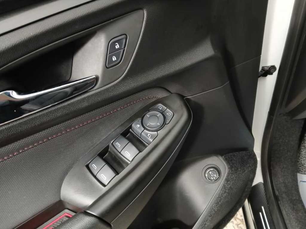 Chevrolet Trail Blazer - Vista 10