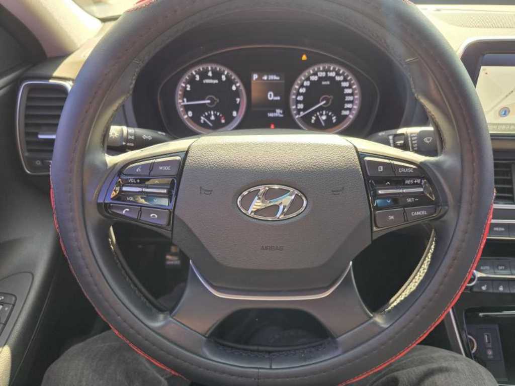 HYUNDAI Grandeur - Vista 8