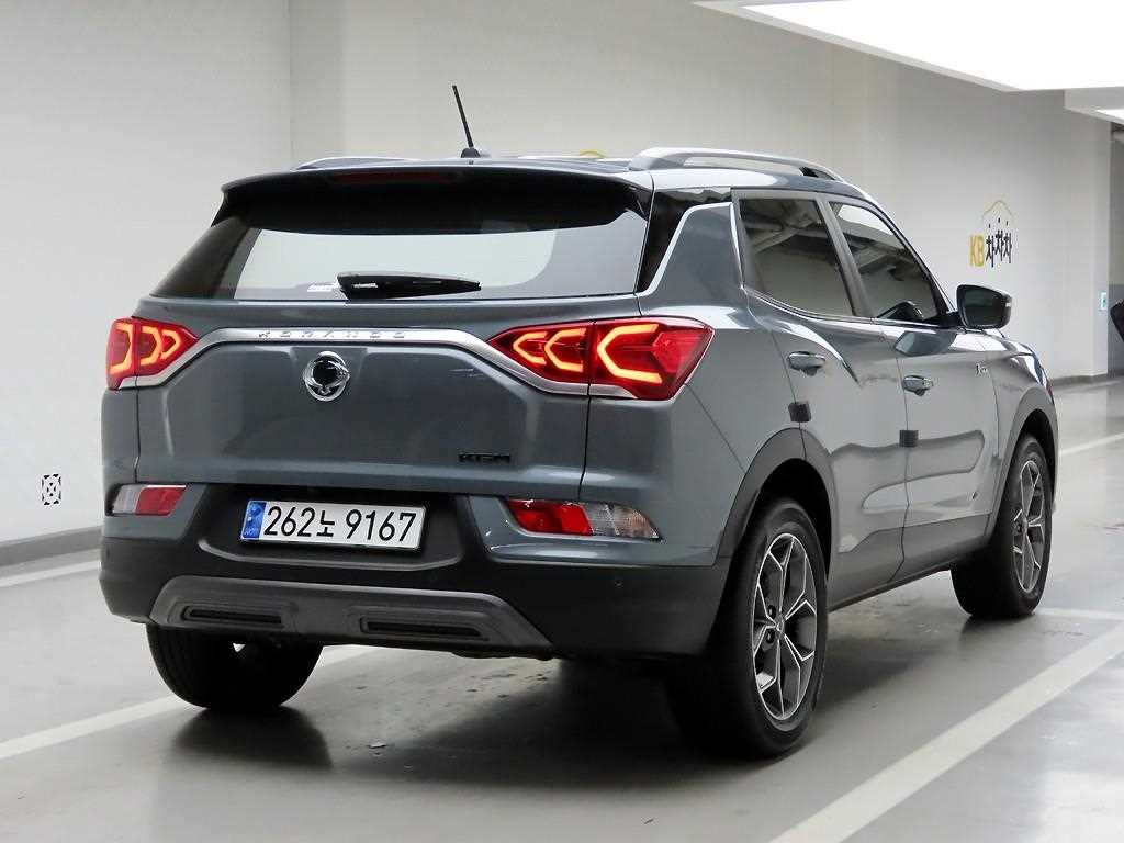 Ssangyong Korando - Vista 4