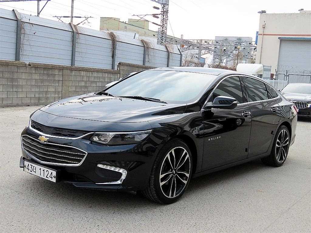 Chevrolet Malibu - Vista 2