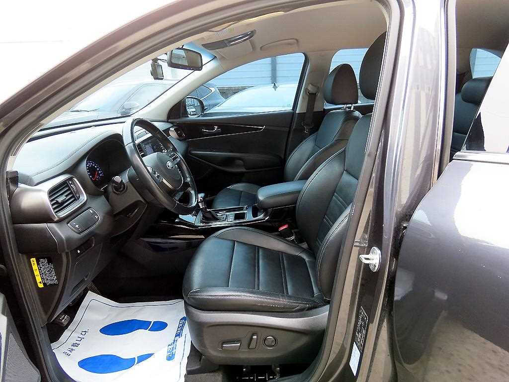 KIA Sorento - Vista 5