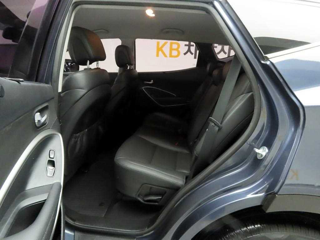 HYUNDAI Santa Fe - Vista 12
