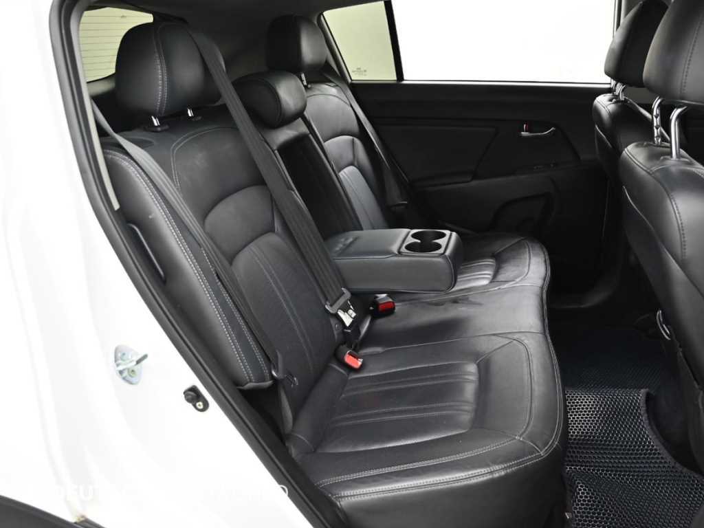 KIA Sportage - Vista 12