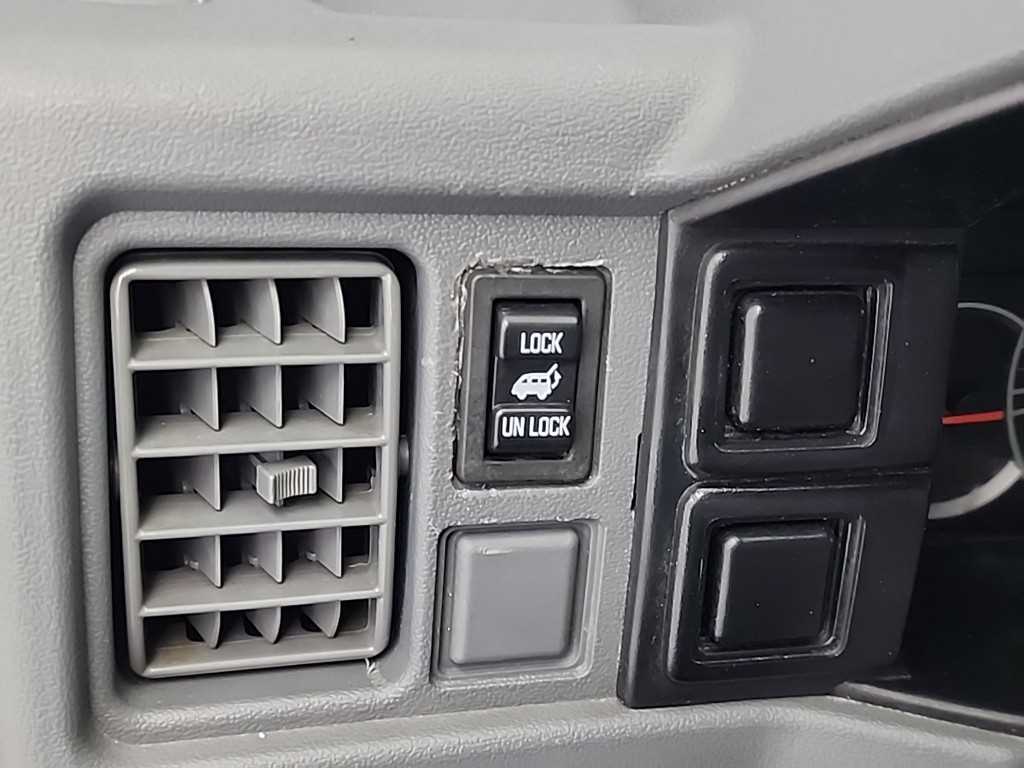 DAEWOO Damas 2020 Blanco - Importación desde Corea - HF Imports Iquique - Foto 14