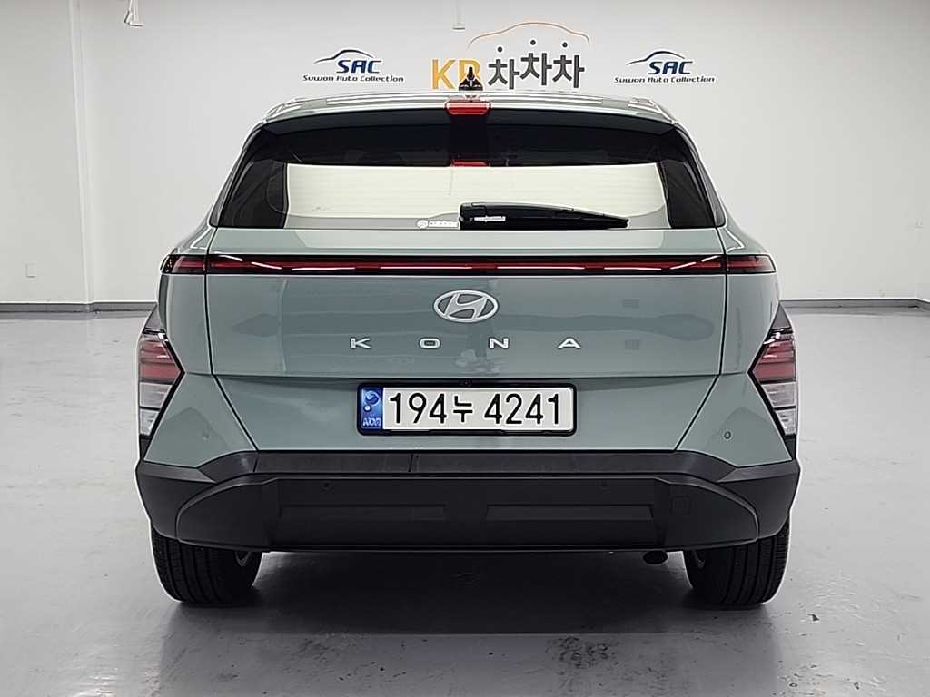 HYUNDAI Kona - Vista 3
