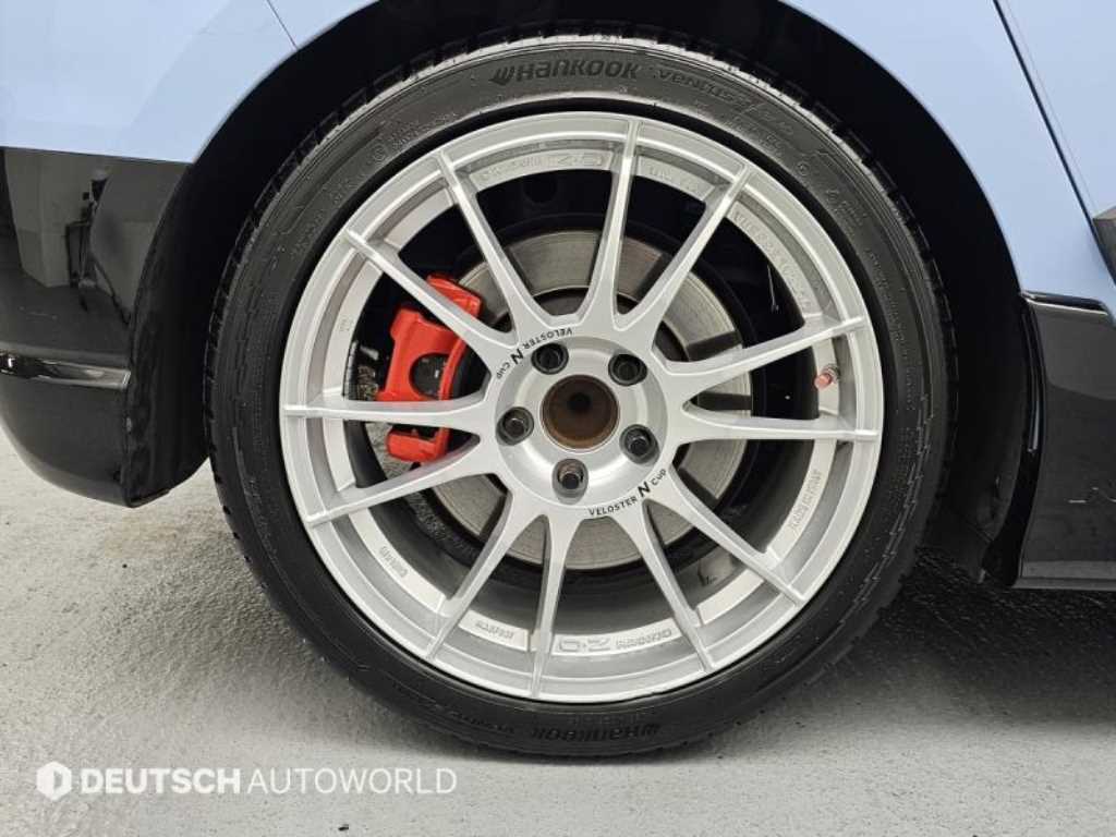 HYUNDAI Veloster - Vista 5