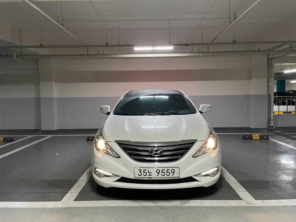 HYUNDAI Sonata 2014 Blanco - Importación desde Corea - HF Imports Iquique - Foto 1