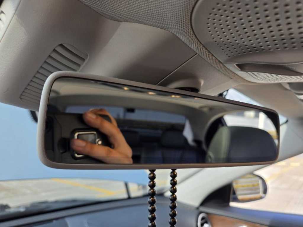 Mercedes Benz E class - Vista 11