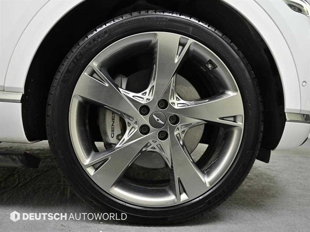 Genesis GV80 - Vista 5