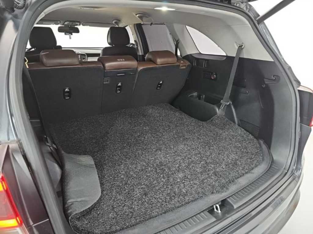 KIA Sorento 2016 Gris - Importación desde Corea - HF Imports Iquique - Foto 17