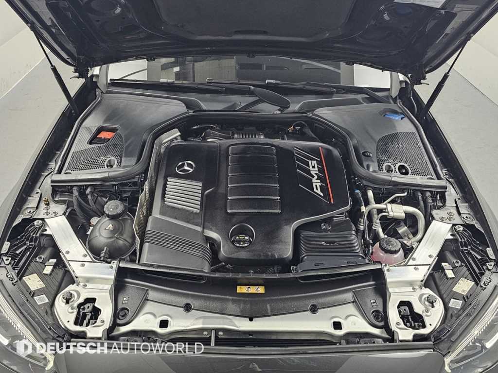 Mercedes Benz E class - Vista 6