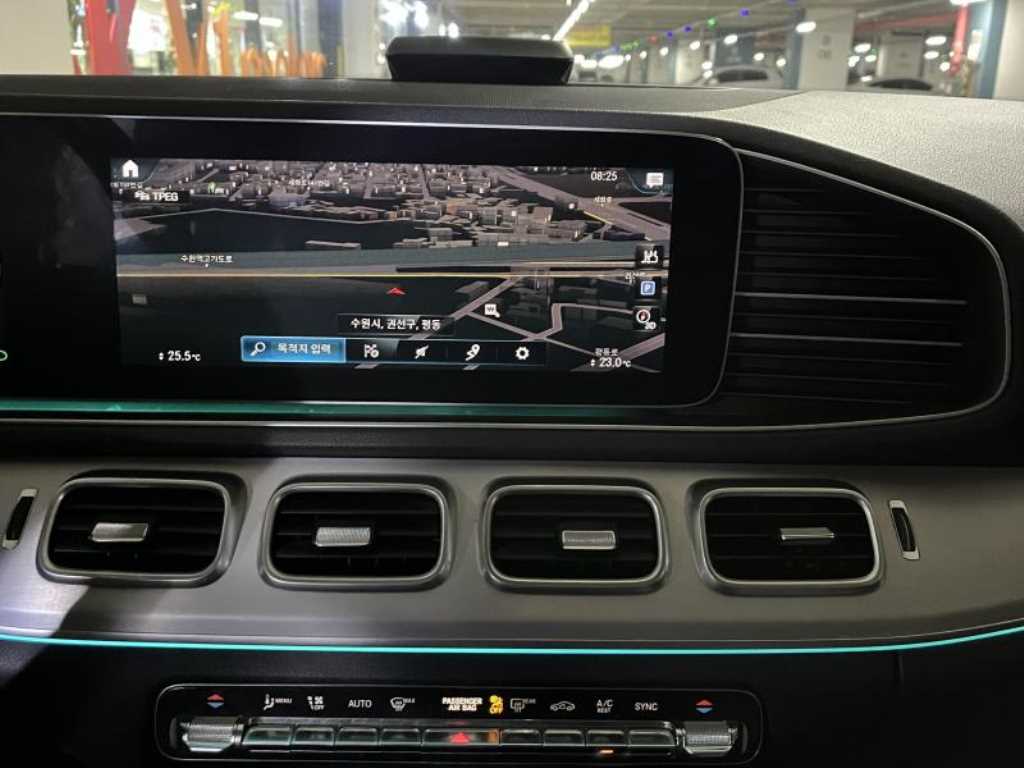 Mercedes Benz GLE Class - Vista 10