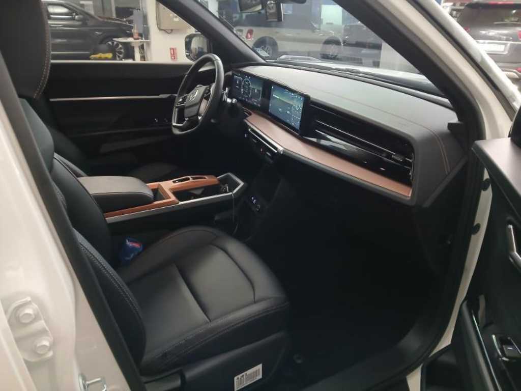 Ssangyong Torres - Vista 7