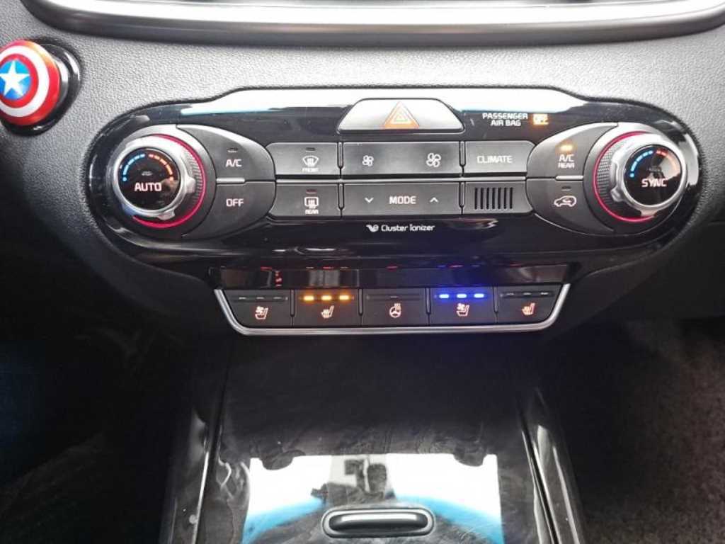 KIA Sorento - Vista 9