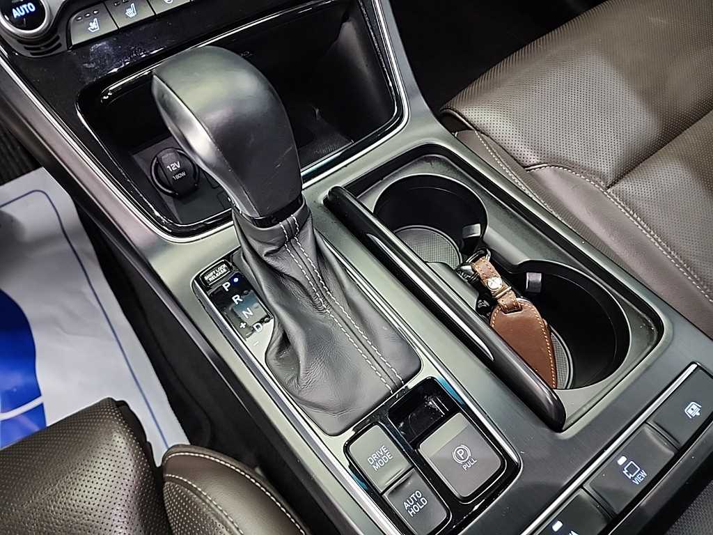 HYUNDAI Grandeur - Vista 8