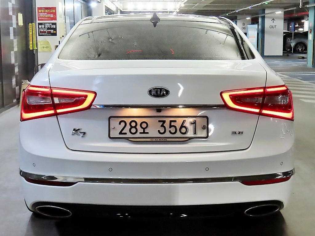KIA K7 - Vista 5
